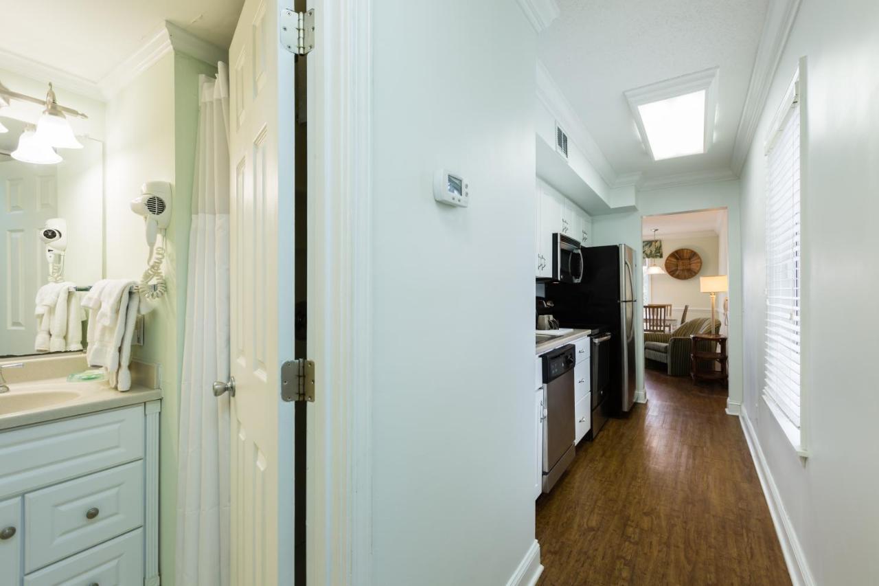 Sands Beach Club Briarcliffe Acres Extérieur photo