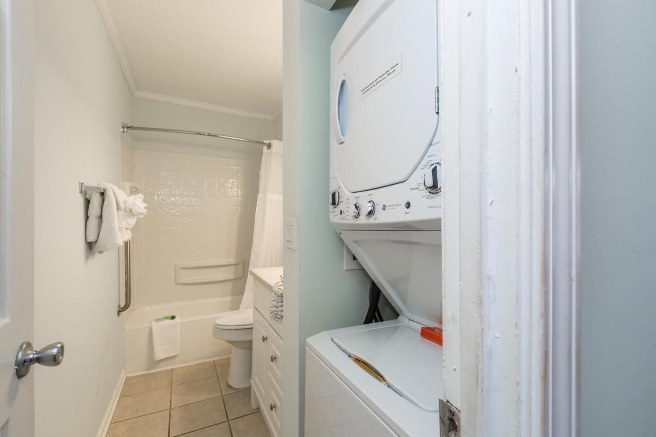 Sands Beach Club Briarcliffe Acres Extérieur photo